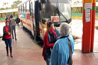 Nuevas restricciones empeoran situación de transportistas del interior: “Pareciera ser un deja vu” | Ñanduti