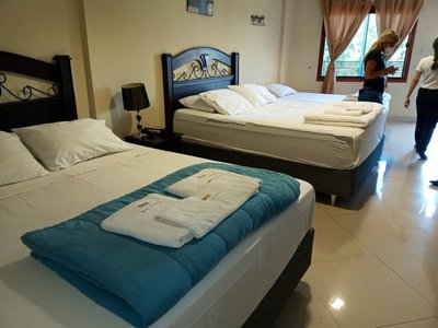 SEN probé carpas, colchones, alimentos y alojamiento en hotel a familias de pacientes con Covid-19 | .::Agencia IP::.