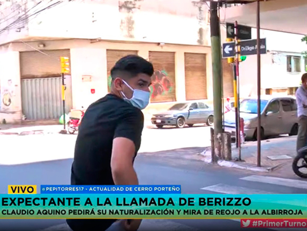 Claudio Aquino busca su naturalización paraguaya