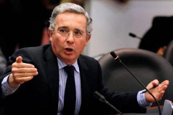 Expresidente Uribe destaca desempeño económico del Paraguay y confianza de inversionistas | .::Agencia IP::.