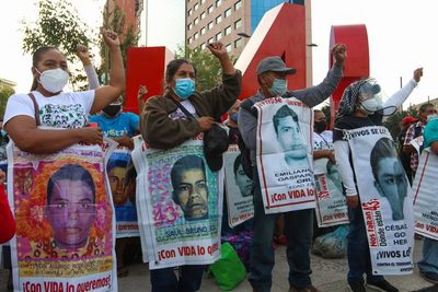La Comisión de DD.HH. de México critica su propio informe del caso Ayotzinapa - MarketData