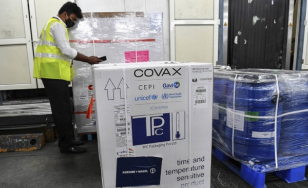 Diario HOY | Vacunas pudieran resultar estériles frente al impacto de la nueva cepa