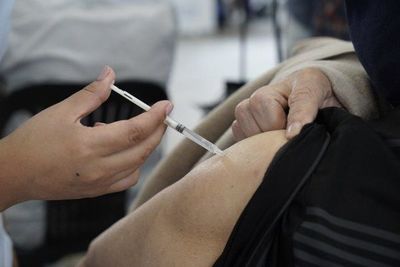Brasil: buscan a un empresario por intentar vender 250 millones de vacunas falsas