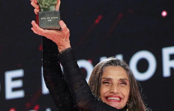 Ángela Molina, ganadora del Goya de Honor 2021, habló en exclusiva con Lu Sapena