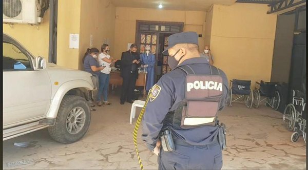 Crónica / Mujer llegó sin vida a hospi de Limpio