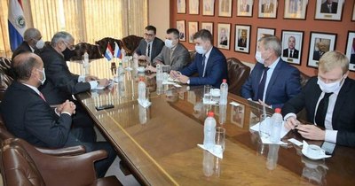 La Nación / “Cachito” Salomón cede poder a Lugo en las reuniones