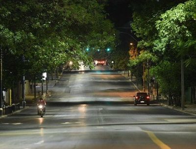 Cuarentena: 6.000.000 de personas quedarían en sus casas, según especialista · Radio Monumental 1080 AM