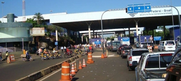 Médicos piden cierre inmediato de la Terminal de Ómnibus y de fronteras con Brasil – Prensa 5