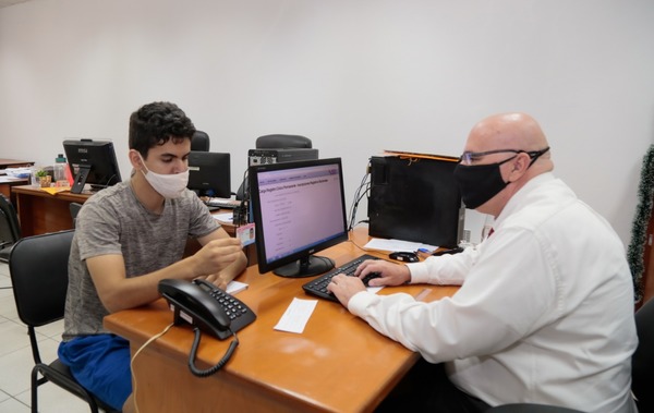 Habilitan a más de 337.000 jóvenes para votar en las municipales de octubre