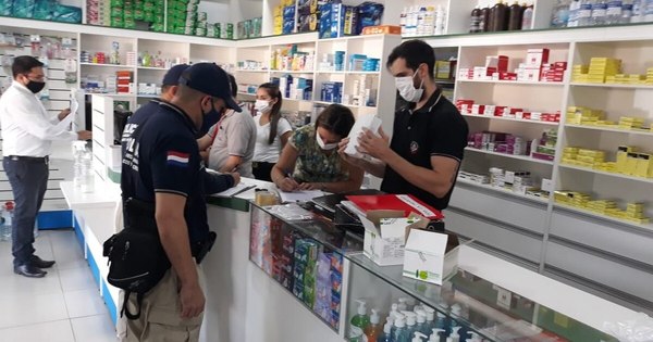 La Nación / Fiscalía allanó varias farmacias por venta ilegal de medicamentos