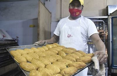 Se ingenian para vender y mantener viva la tradición - Nacionales - ABC Color