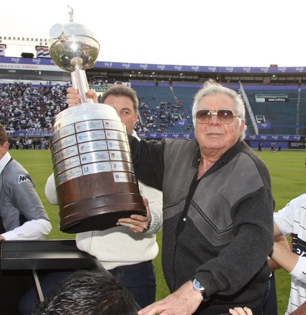 Crónica / Osvaldo Domínguez es otra víctima del covid