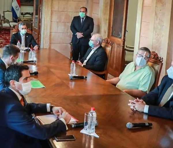 Gremios de la producción marcan postura sobre situación país al Presidente de la República