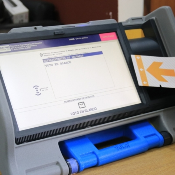 Cerca de 338.000 jóvenes están habilitados para votar en las municipales