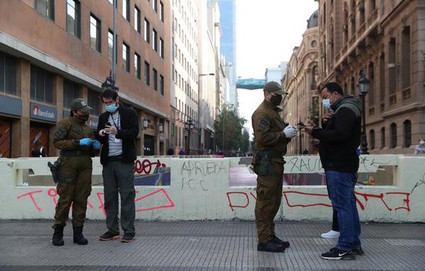 Covid-19: en Chile detectan variantes de Brasil y Gran Bretaña