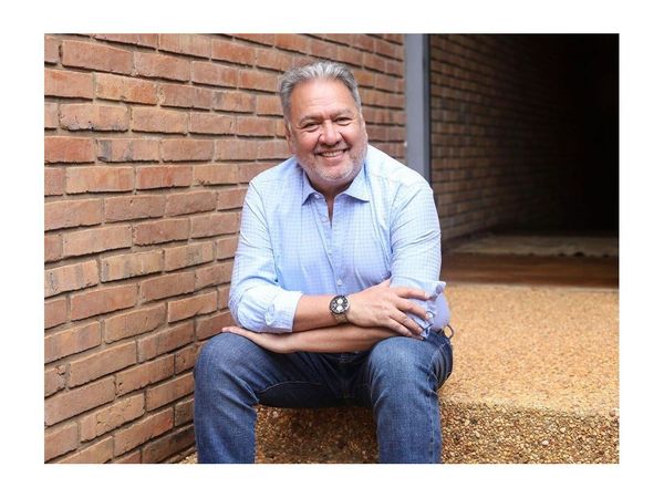 Óscar denunció campaña sucia para tapar la crisis