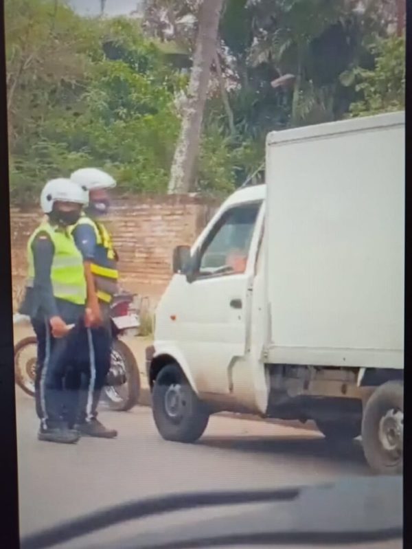 Denuncia contra PMT: canje de multa por mercaderías | OnLivePy