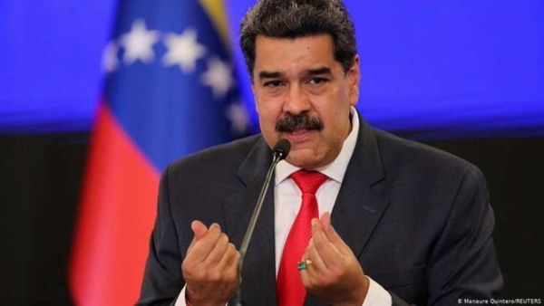 Facebook bloquea cuenta de Nicolás Maduro