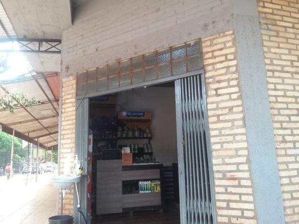 Asaltan local de venta de hierros en Presidente Franco - ABC en el Este - ABC Color