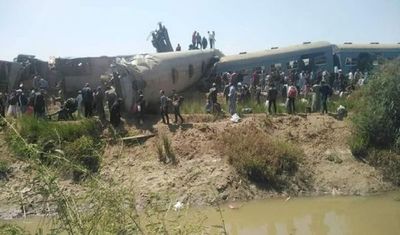 Más de 30 muertos y un centenar de heridos en choque de dos trenes al sur de Egipto - Megacadena — Últimas Noticias de Paraguay