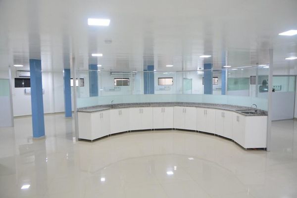 Culmina una parte de la remodelación en el Pabellón de Traumas de CDE - ABC en el Este - ABC Color