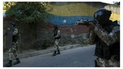 Venezolanos esperan investigación por crímenes cometidos por el régimen