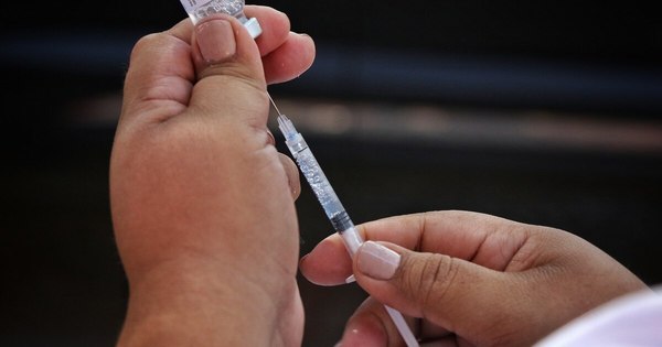 La Nación / Mañana llegan 100.000 vacunas donadas por el gobierno de India
