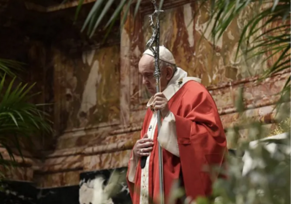 Papa Francisco insta a imitar a la Virgen María en el “Vía Crucis cotidiano” - Megacadena — Últimas Noticias de Paraguay