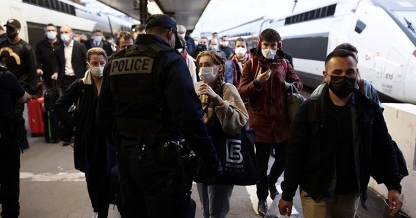 La Nación / Francia afronta más de 200.000 nuevos casos por semana