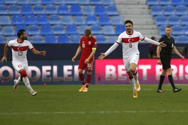 Turquía devora las ganas de Haaland y Odegaard
