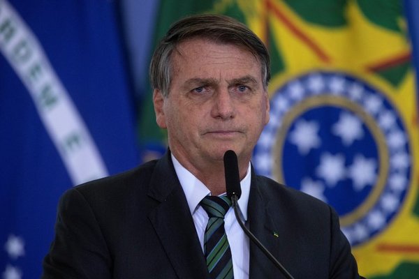 Jueza condenó a Bolsonaro a indemnizar a una periodista por ofenderla con tono machista y sexual | Ñanduti