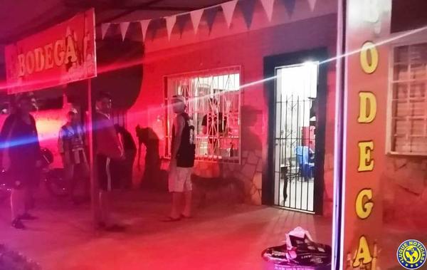 Intervienen 2 bodegas y verifican a 36 personas en operativo anticovid en Luque •