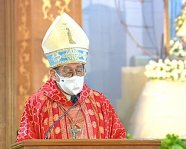 Durante la bendición de palmas Obispo de Caacupé aboga por el diálogo en busca de la paz