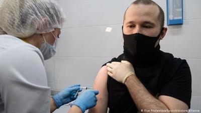 Alemania teme fracaso de vacunación ante nuevas mutaciones del coronavirus