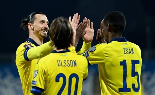 Diario HOY | Suecia refuerza su liderato con una plácida victoria en Pristina
