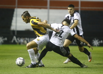 Guaraní evita el despegue de Libertad