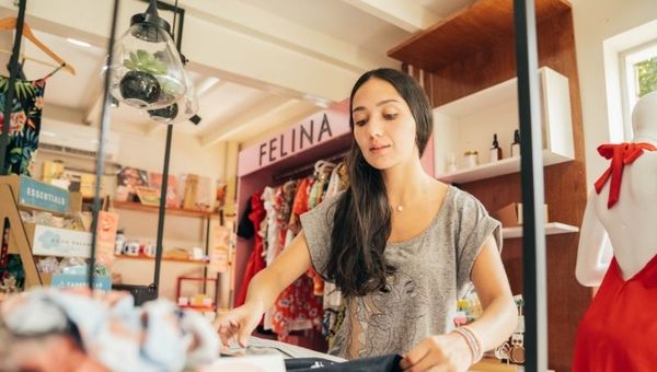 Inicia proyecto Actualizate para brindar formación técnica para mujeres jóvenes