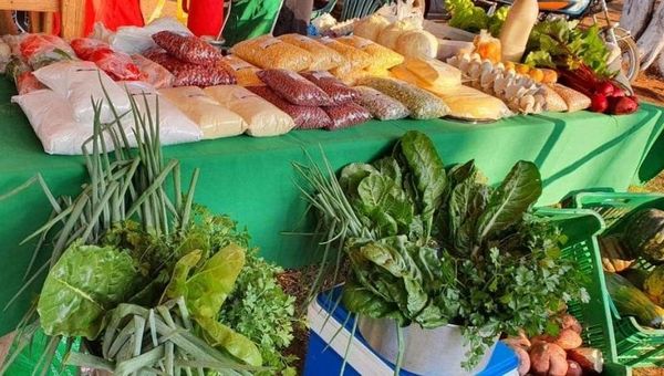 Días santos favorecen economía de productores agrícolas (harina de maíz, almidón, choclo, frutas y verduras son los más requeridos)