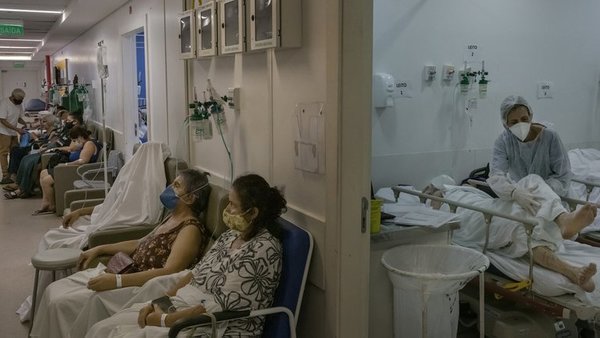Un colapso anunciado: el brote de Covid-19 de Brasil desbordó los hospitales - ADN Digital