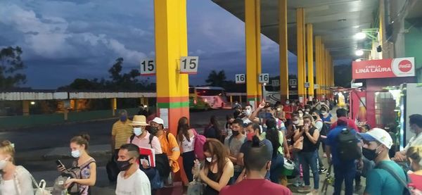 Restricción del tránsito y del trabajo es debatible según código sanitario, asegura jurista - Nacionales - ABC Color