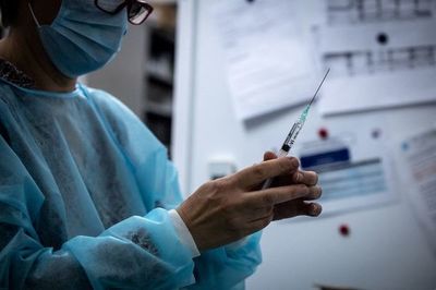 Una dosis de vacunas de Pfizer y Moderna es efectiva en un 80 %, según EE.UU. - Mundo - ABC Color