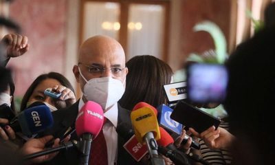 Embajador de India asegura que este lunes llagarán las 100 mil vacunas