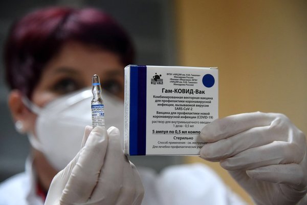 Rusia comenzó el trámite para registrar la vacuna Sputnik Light de una sola dosis contra el COVID-19 - ADN Digital