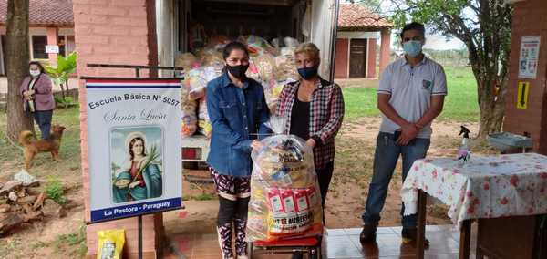 Gobernación continúa con la entrega de kits de alimentos - Noticiero Paraguay