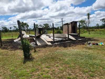 Hombres armados queman retiro de establecimiento ganadero | Radio Regional 660 AM