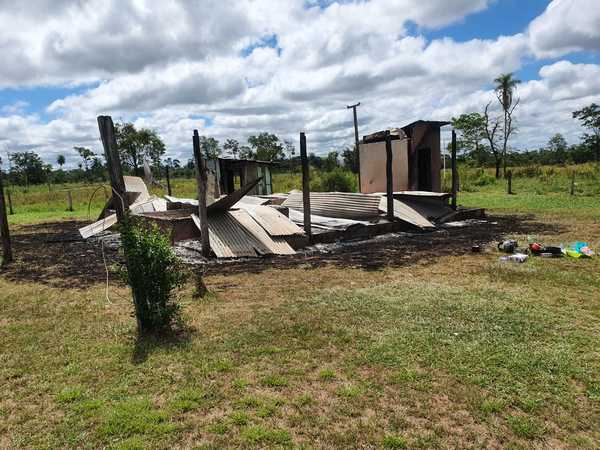 Hombres armados queman retiro de establecimiento ganadero | Radio Regional 660 AM