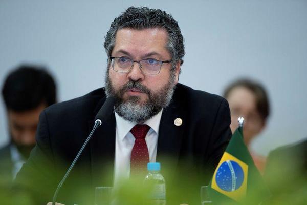 Renunció el canciller de Brasil – Prensa 5
