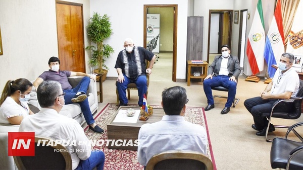 GOBERNADOR RECIBIÓ A COMITIVA DE AUTORIDADES DEL MINISTERIO DE SALUD.