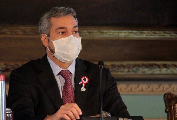 Diario HOY | Entorno de Abdo desmiente que quiera pedir permiso
