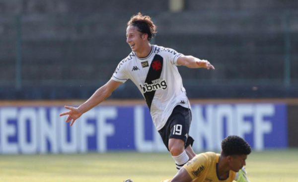 Diario HOY | Quiere jugar en la Primera de Olimpia y llegar a la selección